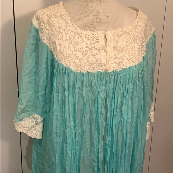 Vintage nightgown - Picture 2 of 4